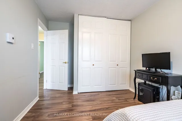 Additional image 21 of 1493 Ester Dr