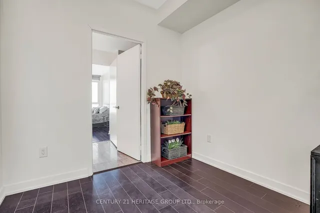 Additional image 23 of 15 Iceboat Terr Unit 4216