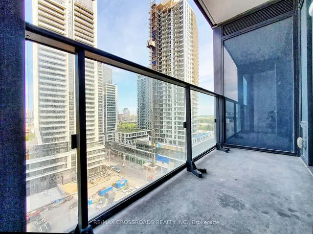 Additional image 10 of 19 Western Battery Rd Unit 1222