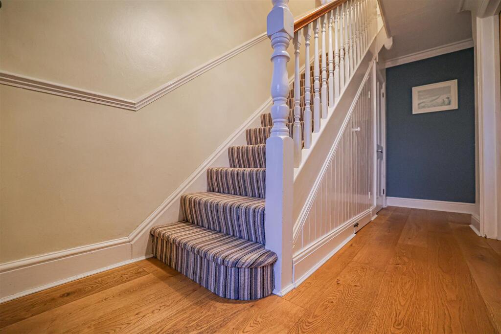 Additional image 22 of Luton Road, Harpenden, AL5