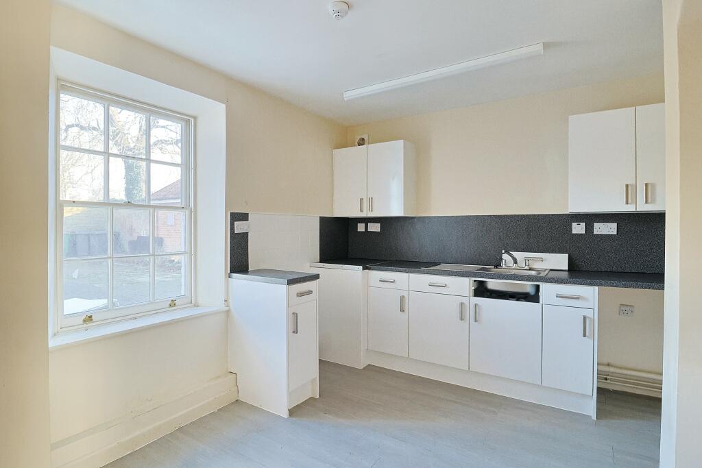 Additional image 6 of 13 The Halve, Trowbridge, Wiltshire, BA14 8SD