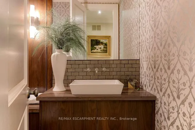 Additional image 16 of 183 Mill St