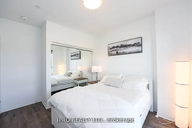 Additional image 14 of 95 Dundas St W St Unit 004