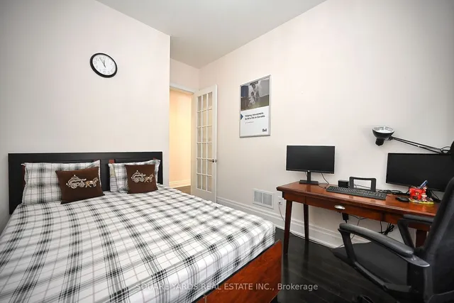 Additional image 12 of 19 Cloverhaven Rd