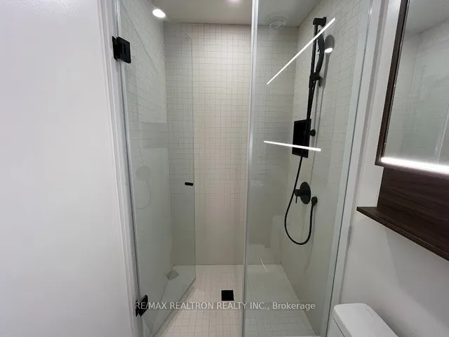 Additional image 27 of 425 Front St Unit 1003