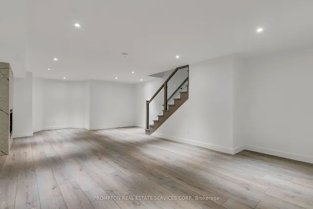 Additional image 36 of 11 Gloucester St