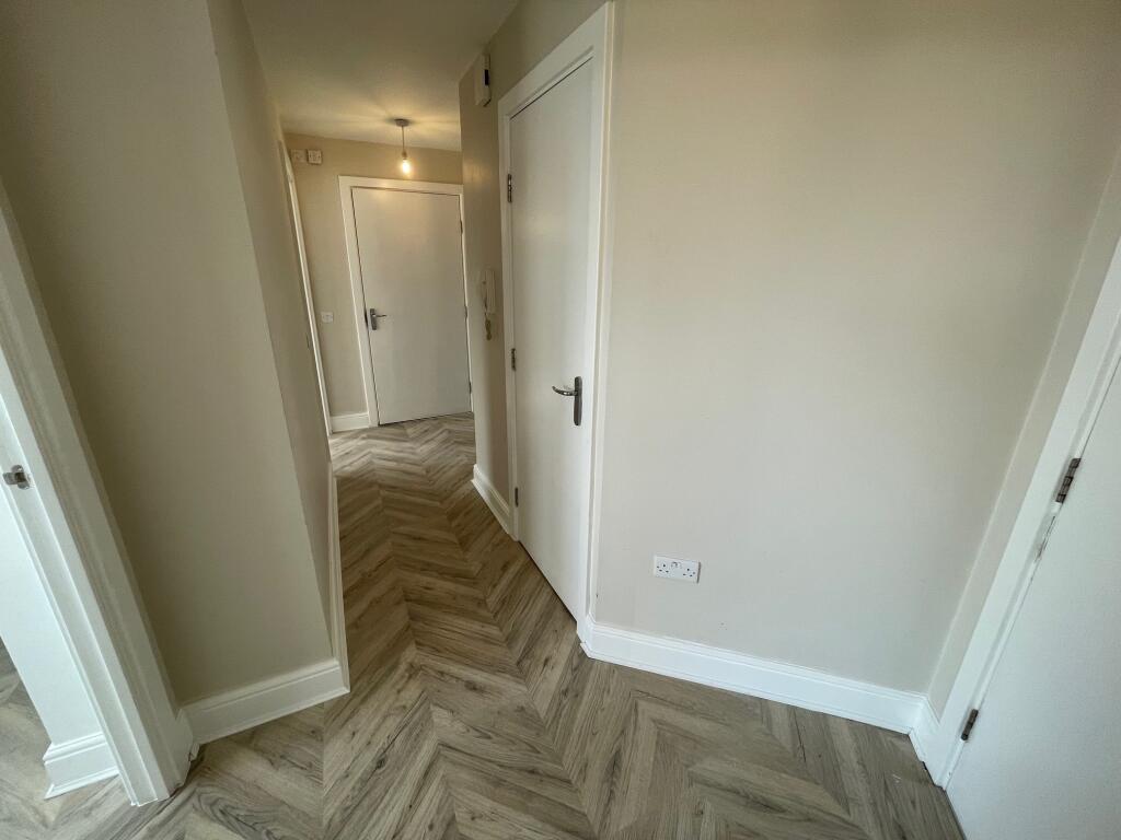 Additional image 15 of 17 Maizefield House, Moors Walk, Welwyn Garden City, Hertfordshire AL7 2BQ