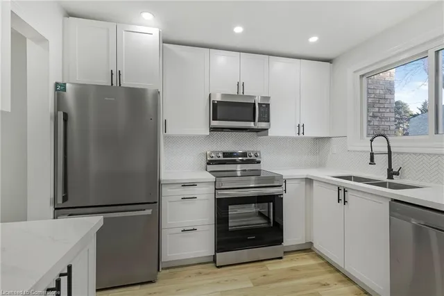 Additional image 5 of 1420 Garth St Unit 5