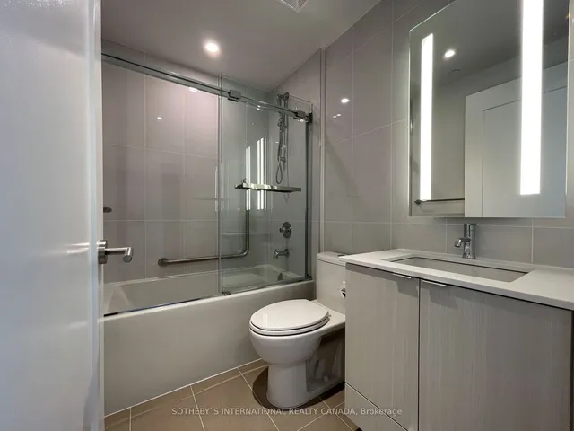 Additional image 11 of 585 Bloor St Unit 4022