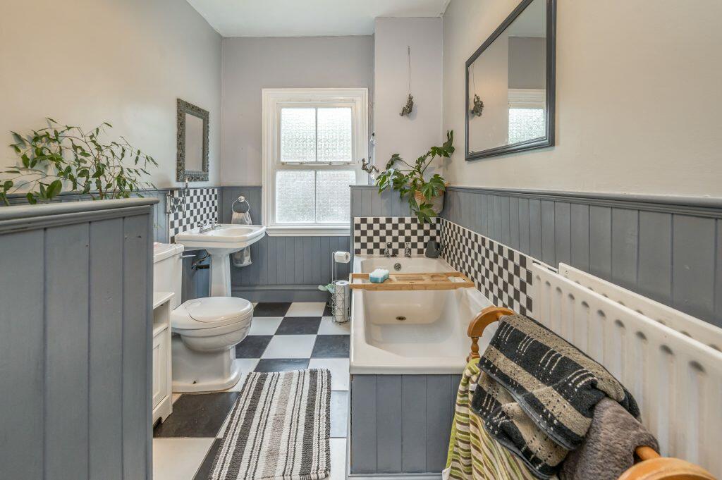 Additional image 12 of Birmingham Road, Redditch, B97 6EH