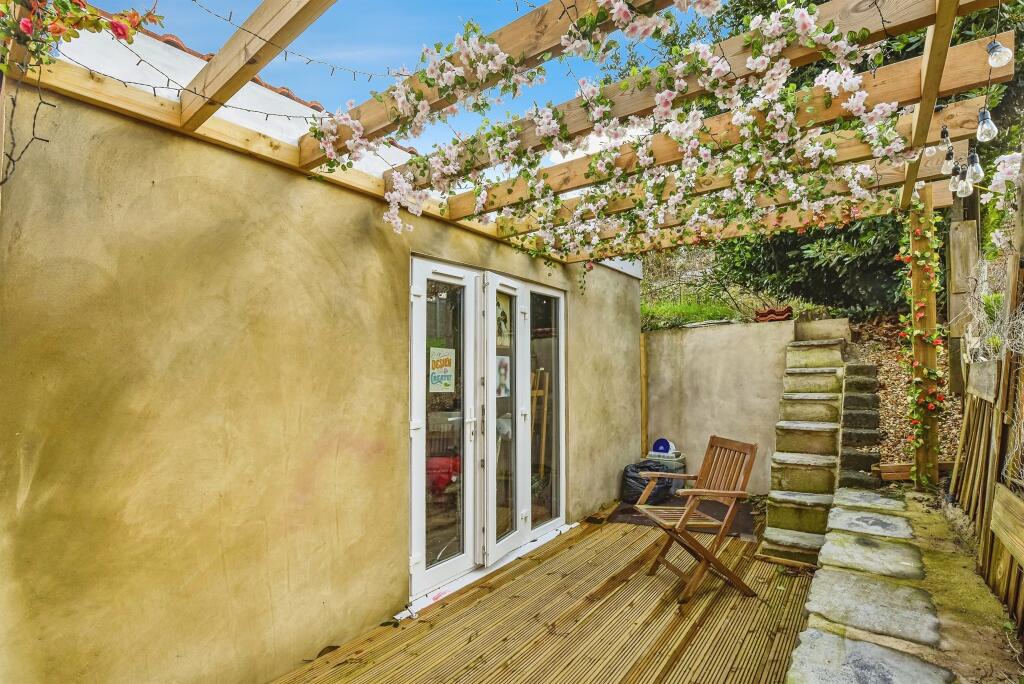 Additional image 16 of Cole Road, Bruton