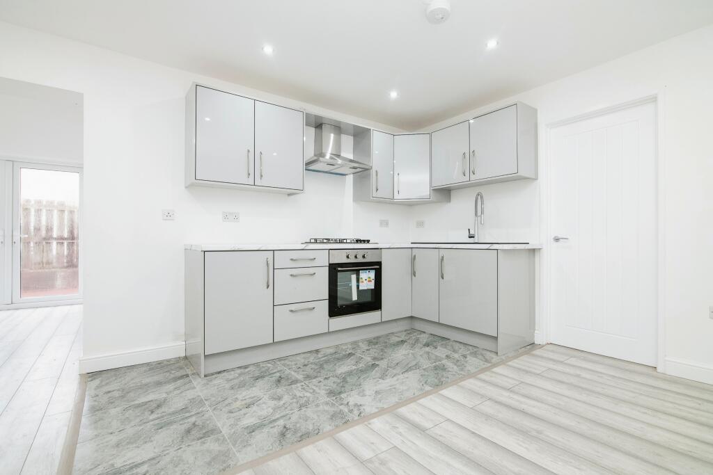 Additional image 2 of Kinnersley Close, Redditch