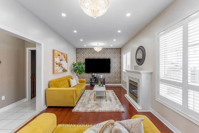 Additional image 28 of 16 Runnymede Cres