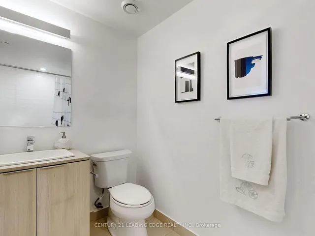 Additional image 14 of 501 Yonge St Unit 1009