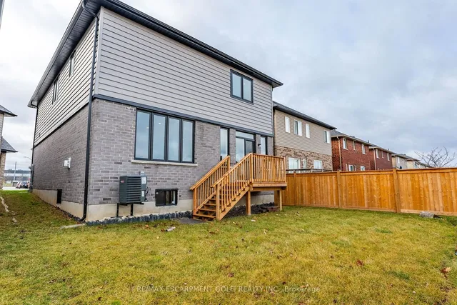 Additional image 37 of 117 WHITEFISH Cres