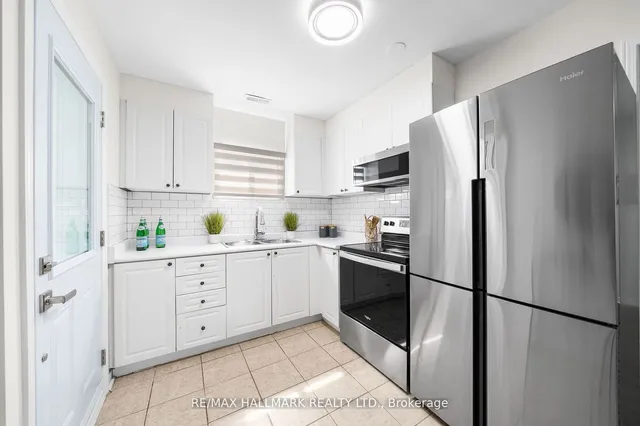 Additional image 27 of 551 Military Tr