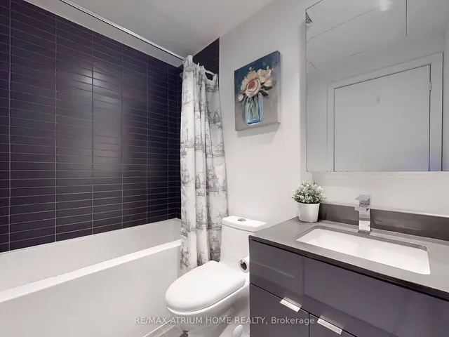 Additional image 4 of 7 Grenville St Unit 508