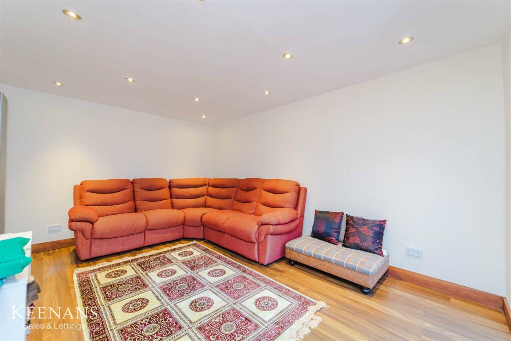 Additional image 32 of Ravenswing Avenue, Blackburn