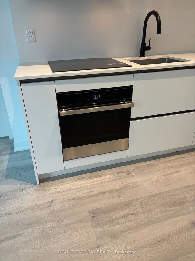 Additional image 29 of 327 King St Unit 4104