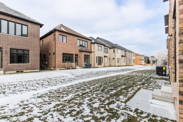 Additional image 30 of 1359 Peony Path