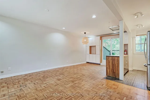 Additional image 5 of 193 Coxwell Ave