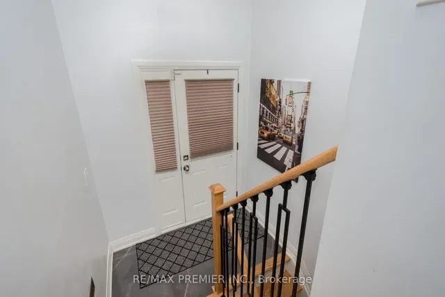 Additional image 20 of 71 Allanhurst Dr