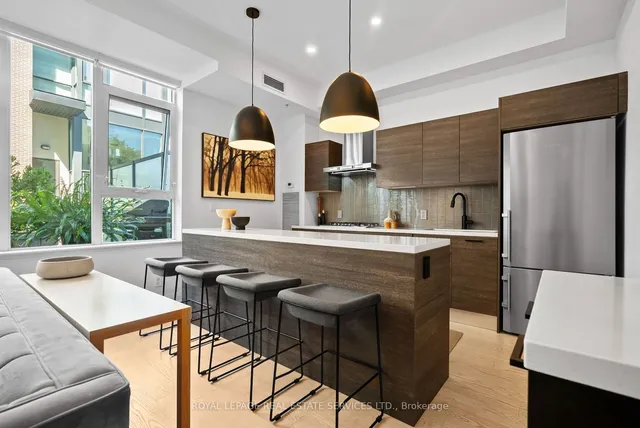 Additional image 11 of 2 Bellefair Ave Unit 208