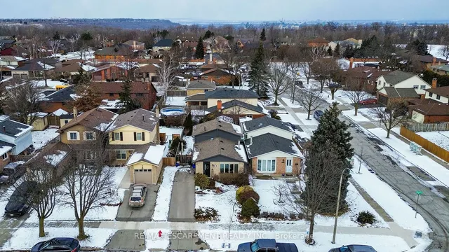 Additional image 35 of 72 Athenia Dr