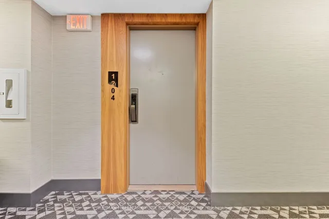 Additional image 3 of 10 York St Unit 1204