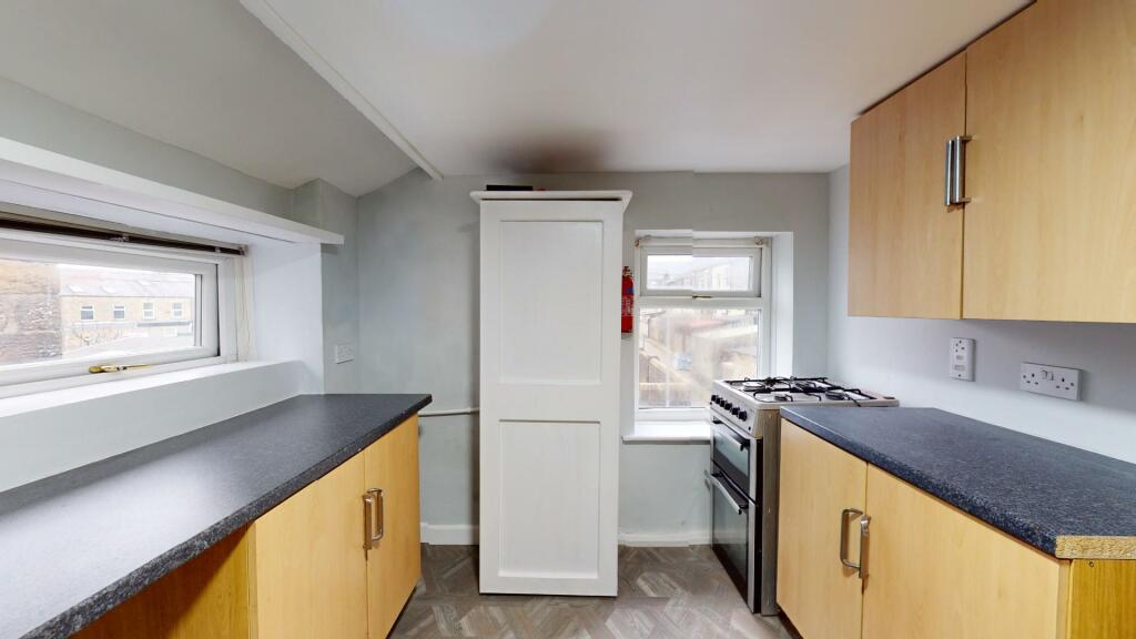 Additional image 13 of Retail Shop & Apartment. Earby