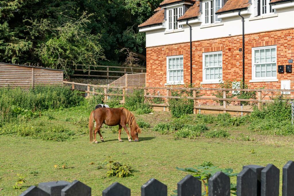 Additional image 17 of Codicote Road, Welwyn