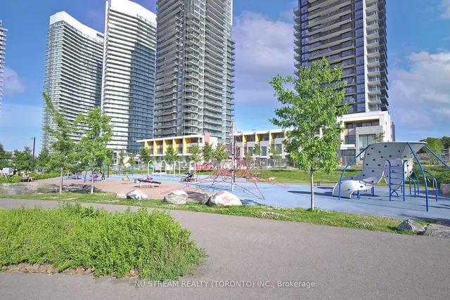 Additional image 32 of 95 Mcmahon Dr Unit 1702