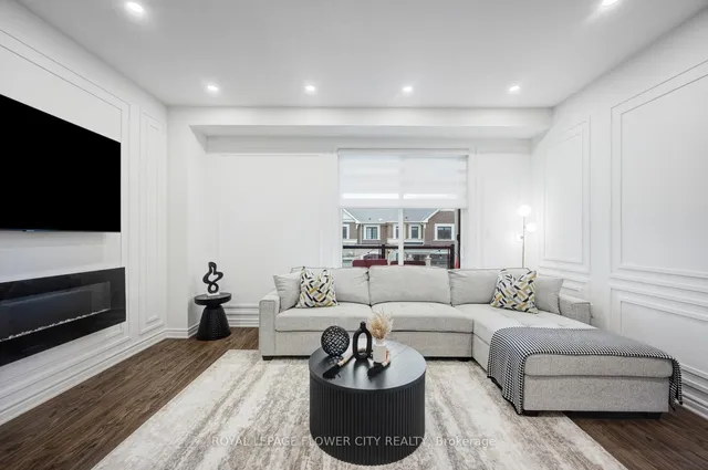 Additional image 16 of 1567 Moira Cres