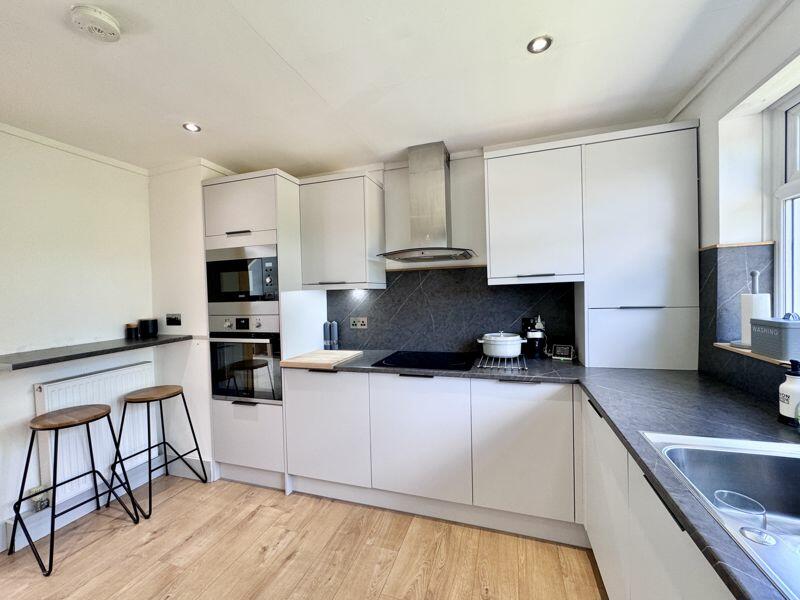 Additional image 10 of Flat 33 Eaton Court, Mulroy Road, Sutton Coldfield, B74 2PZ
