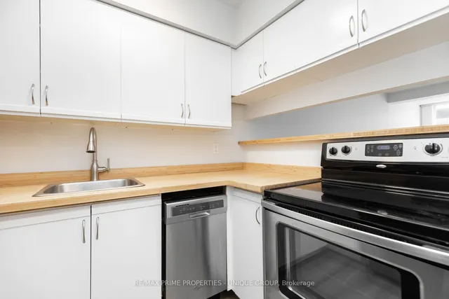 Additional image 20 of 633 Bay St Unit 606