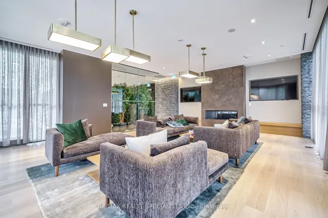 Additional image 25 of 10 DEERLICK Crt Unit 907