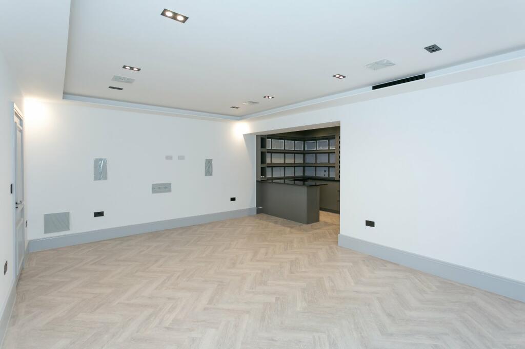 Additional image 19 of Mistletoe Mews, St. Albans, Hertfordshire, AL3