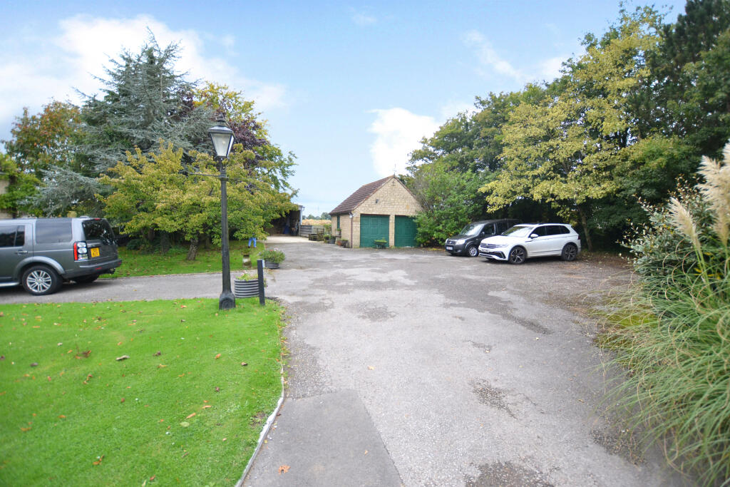 Additional image 7 of Southwick WILTSHIRE