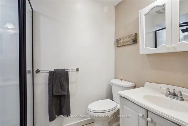 Additional image 35 of 5021 Bunton Cres