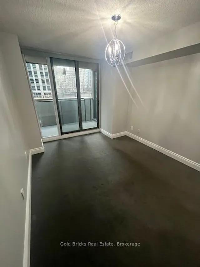 Additional image 14 of 750 Bay St Unit 610