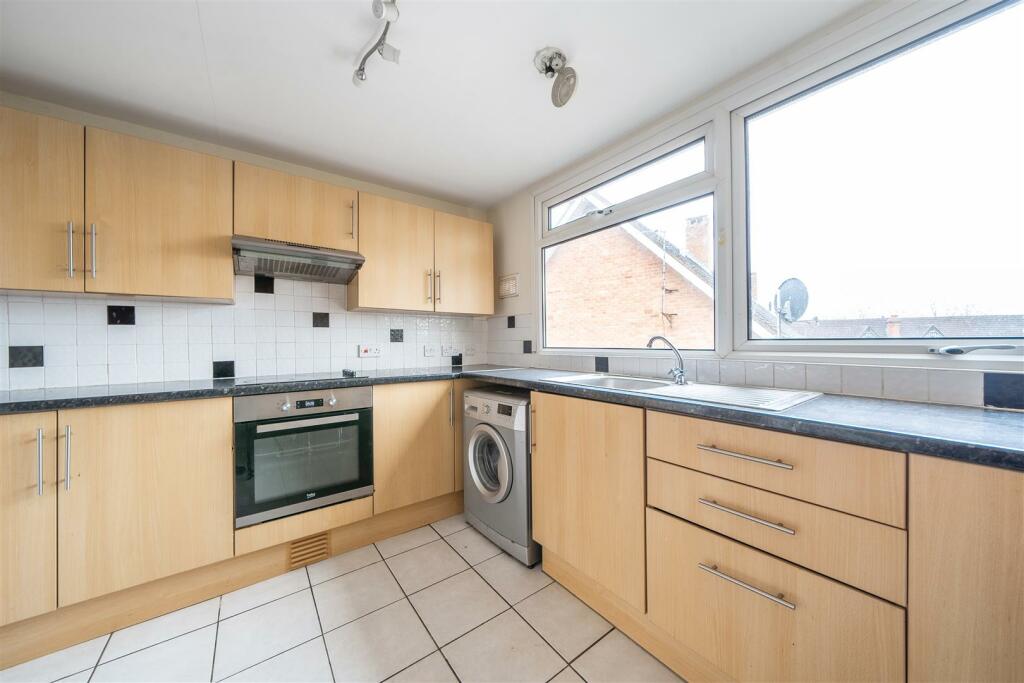 Additional image 4 of Elm Lodge, Fentham Road, Hampton-In-Arden