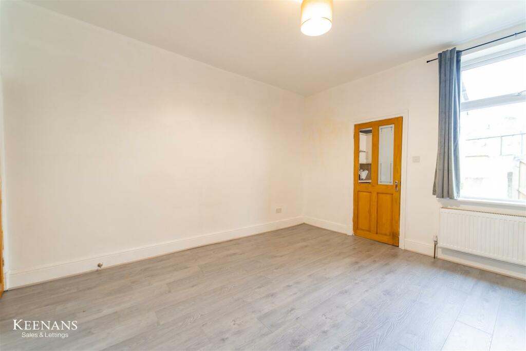Additional image 14 of Lyndhurst Road, Burnley
