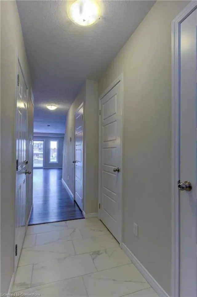 Additional image 9 of 1989 Ottawa St Unit 51