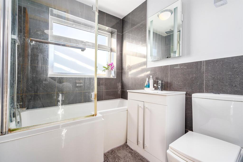 Additional image 9 of Hardwicke Place, London Colney, ST. ALBANS