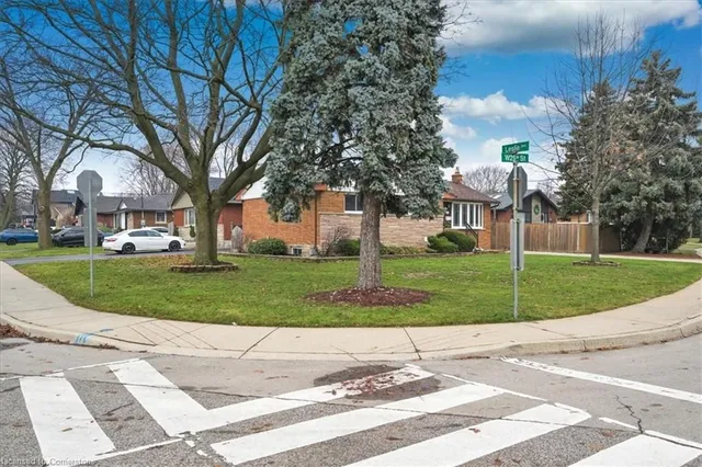 Additional image 2 of 72 West 25th St