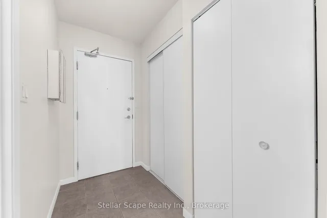 Additional image 5 of 2464 Weston Rd Unit 1005