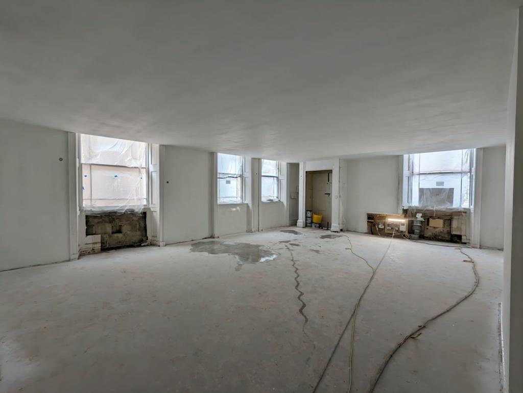 Additional image 5 of 32 Market Place, Warminster, Wiltshire