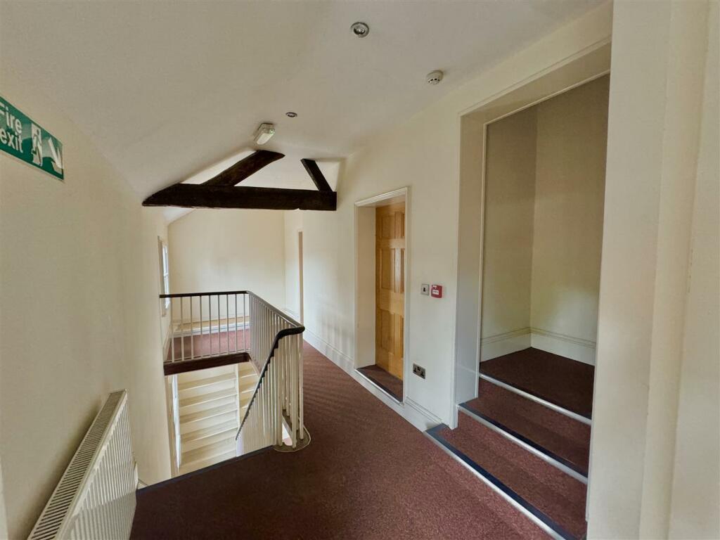 Additional image 8 of 2 Bolebridge Street, Tamworth