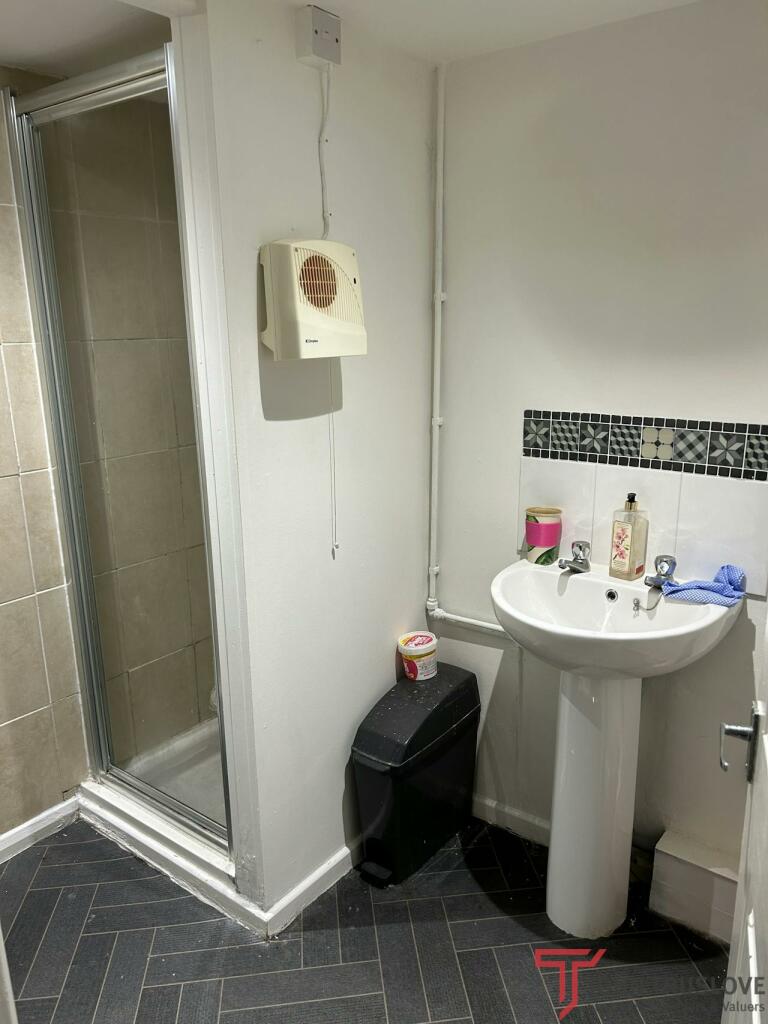 Additional image 8 of 25 Mount Pleasant, Redditch, B97 4HY