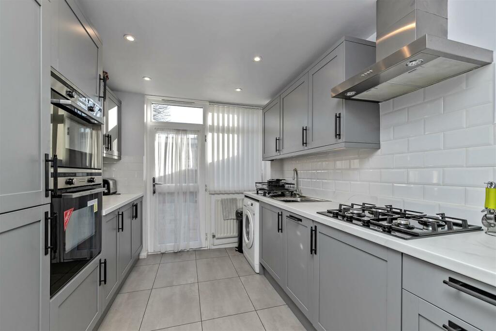 Additional image 6 of Canberra Close, St Albans